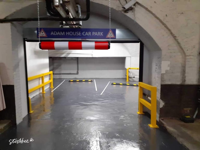 Self Storage Facility to rent in London (WC2R) | Stashbee