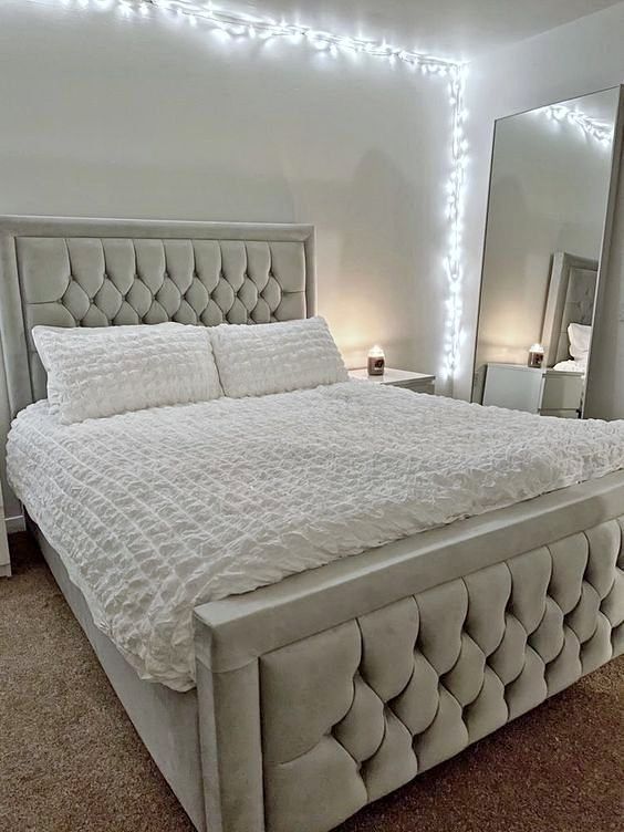 Huge Sale !! King size Heaven Hilton bed Frame With optional Mattress - Order Now 