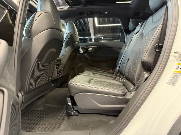 2025 Audi SQ7 4.0 TFSI V8 Black Edition SUV 5dr Petrol Tiptronic quattro Euro 6 (s/s) (50 ESTATE ...