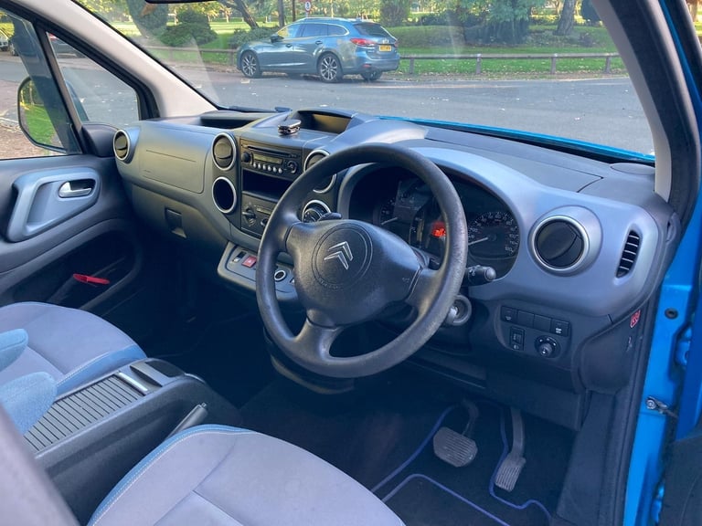 Citroen Berlingo 1.6 e-Hdi AirDream VTR MultiSpace Auto * * Diesel Automatic * *