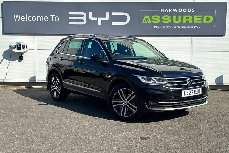 image for 2023 Volkswagen Tiguan 1.4 TSI 13kWh Elegance SUV 5dr Petrol Plug-in Hybrid DSG Euro 6 (s/s) (245...