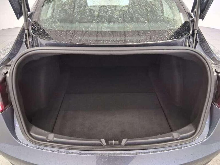 2019 Tesla Model 3 Standard Range Plus Saloon 4dr Electric Auto RWD (241 bhp) SALOON Electric Aut...