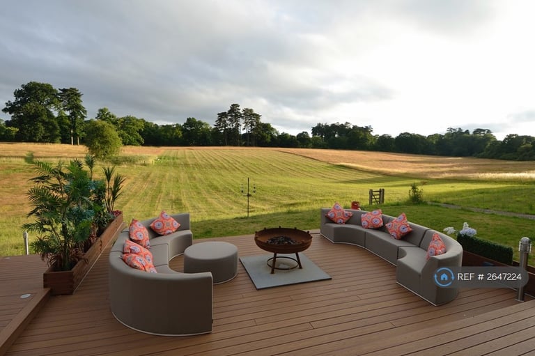 4 bedroom house in Northcourt, Pangbourne, Reading, RG8 (4 bed) (#2647224)