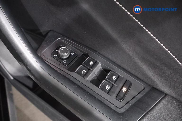 2022 Volkswagen T-Roc 1.5 TSI Style 5dr DSG SUV Petrol Automatic