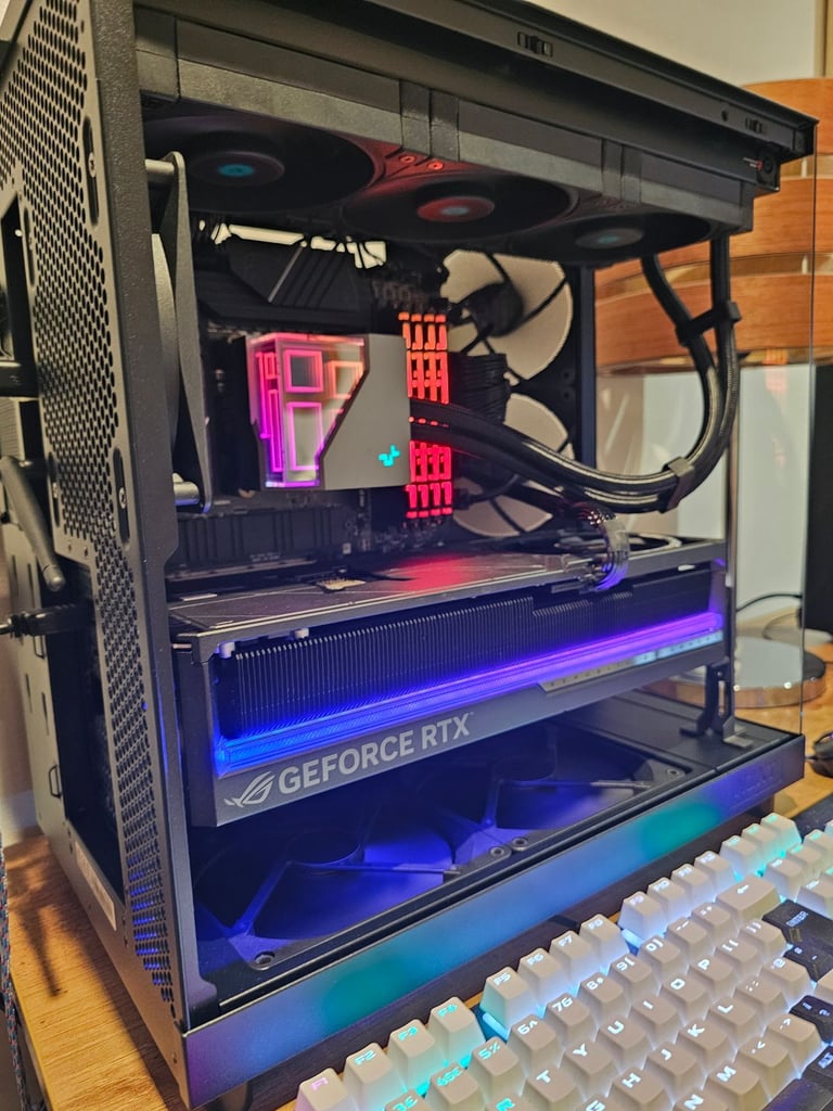 HIGH END GAMING PC RTX 5080 16GB / Intel Core i7-13700k / 32GB DDR4 3600MHz / 1TB NVMe M.2