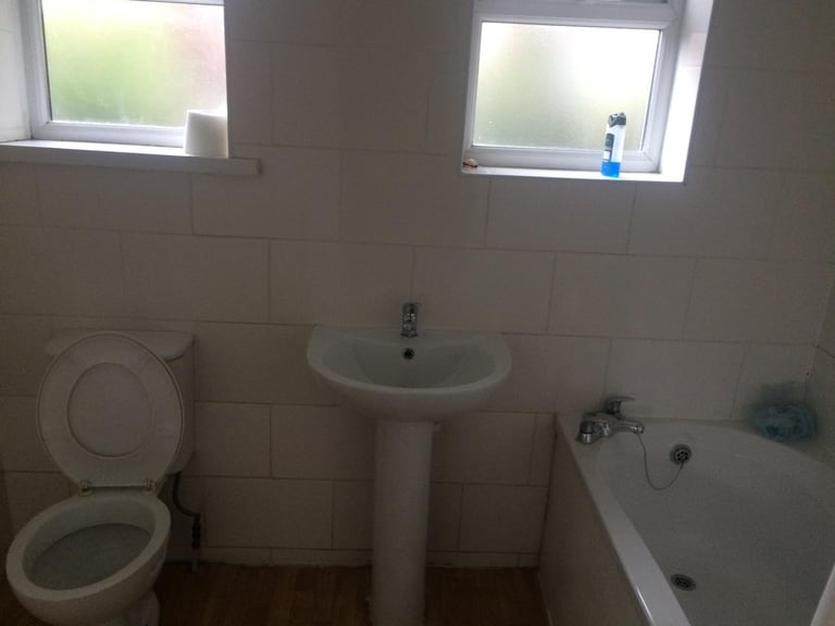 3 bedroom property located in Dudley