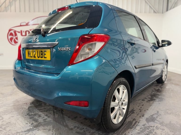 2012 Toyota Yaris 1.33 VVT-i TR 5dr Multidrive S HATCHBACK PETROL Automatic
