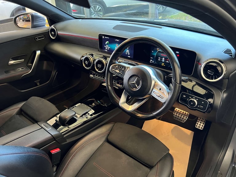 2019 Mercedes-Benz A-Class 1.3 A 180 AMG Line Exeutive Auto 5dr Hatchback Petrol Automatic