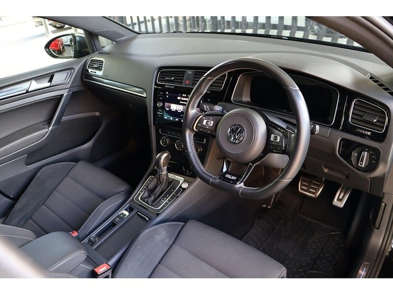 2019 Volkswagen Golf 2.0 TSI R Estate 5dr Petrol DSG 4Motion Euro 6 (s/s) (300 ps) Estate Petrol ...