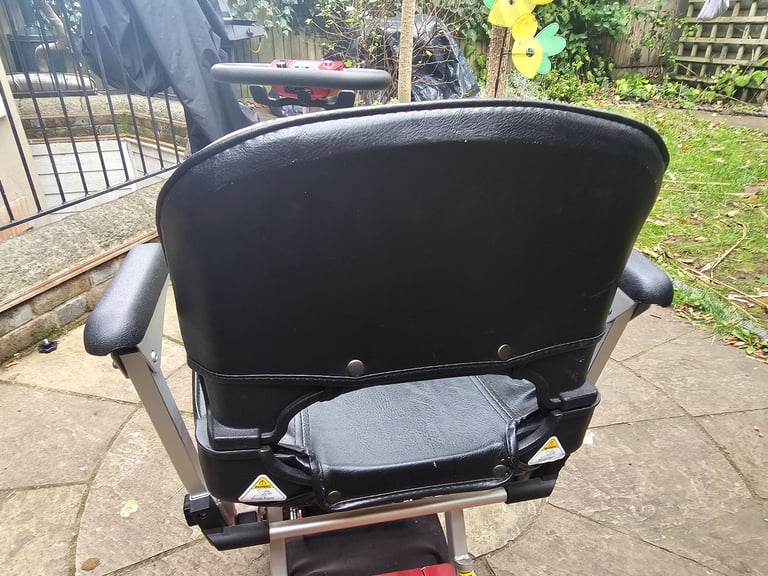 Drive Devilbiss AutoFold Elite Auto Folding Mobility Scooter With Suspension