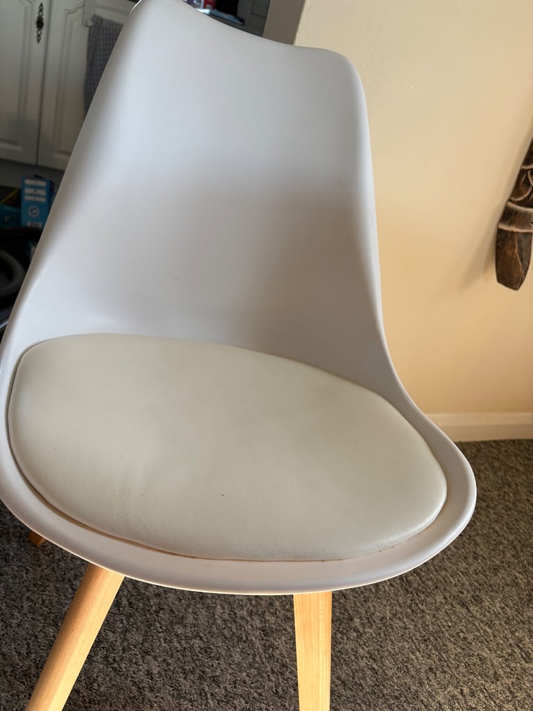 image for Dinning table & 4 chairs 