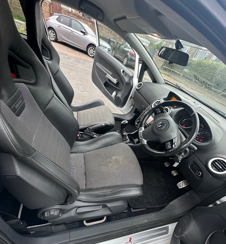 Vauxhall, CORSA, Hatchback, 2013, Manual, 1598 (cc), 3 doors