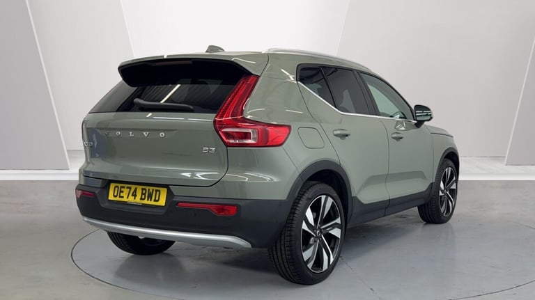 2024 Volvo XC40 Ultra, B3 Mild hybrid, Petrol, Bright (Blond Leather, Panoramic Sunroof) Estate P...