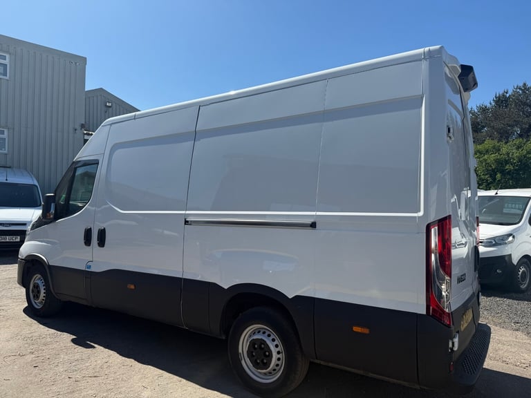 2023 Iveco Daily 2.3 High Roof Van 3520 WB PANEL VAN Diesel Manual