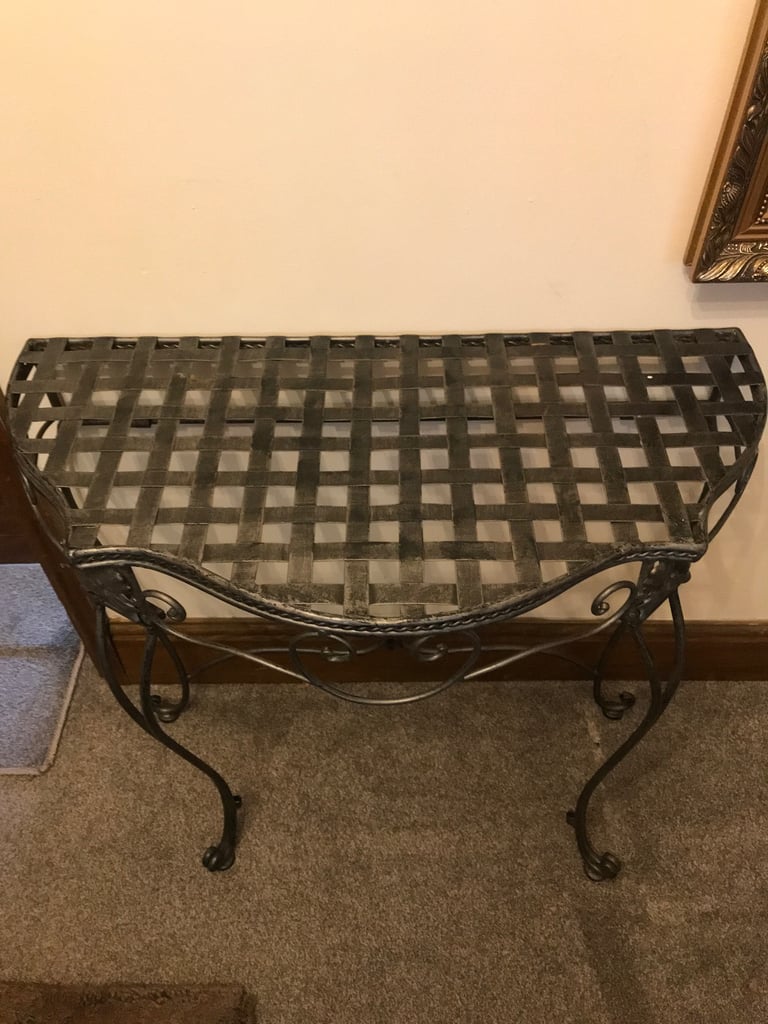 Metal half table