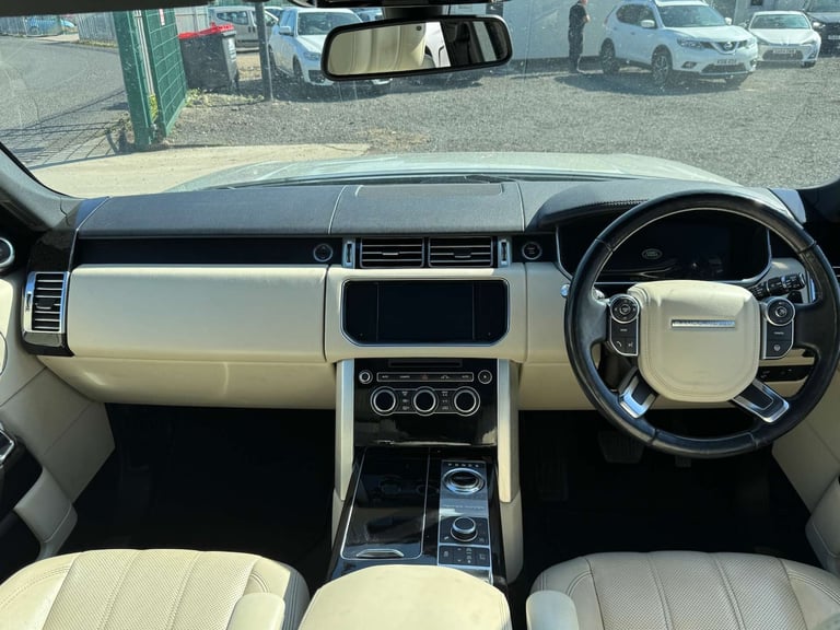 2014 Land Rover Range Rover 4.4 SDV8 Vogue 4dr Auto ESTATE DIESEL Automatic
