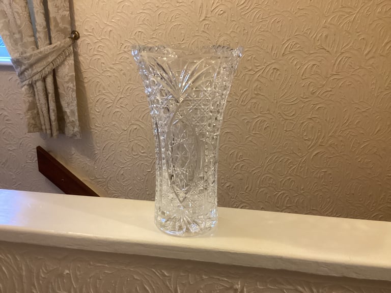 image for Cyrystal effect vase 