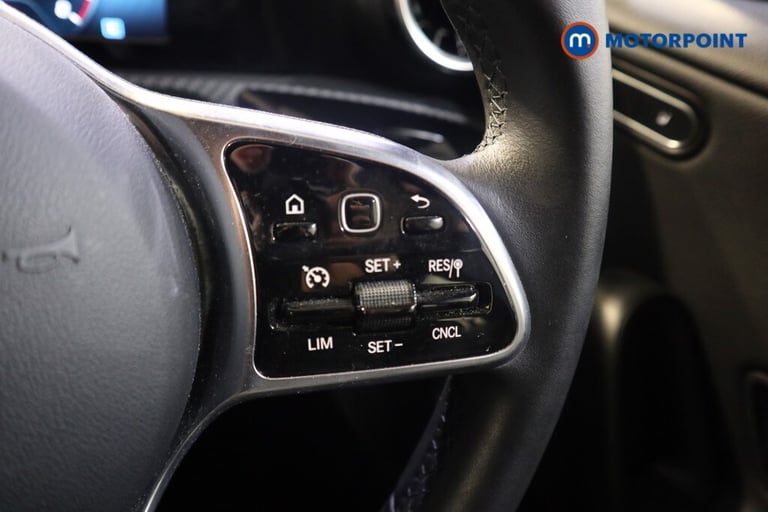 2020 Mercedes-Benz A-Class A180 SE 5dr Hatchback Petrol Manual