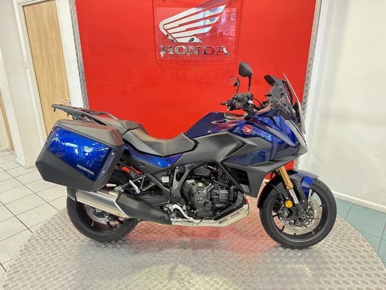 2025 '75' Honda NT 1100 DES DCT ES 