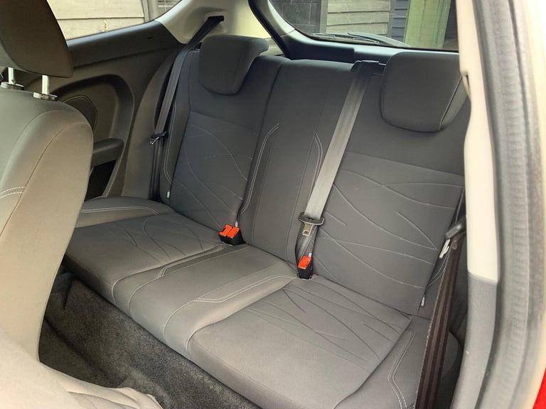 FORD FIESTA 1.5 TDCi Style Hatchback 3dr Diesel Manual Euro 6 (75 ps) 2015