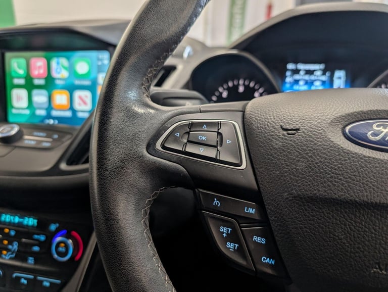 2017 Ford Kuga 2.0 TDCi EcoBlue ST-Line Euro 6 (s/s) 5dr HATCHBACK Diesel Manual