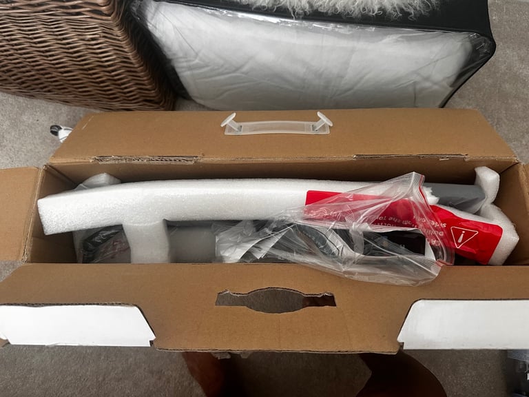 Ferguson smart LED TV 24”