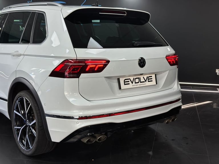 2021 71 VOLKSWAGEN TIGUAN 2.0 TSI R SUV 5DR PETROL DSG 4MOTION EURO 6 (S/S) (320