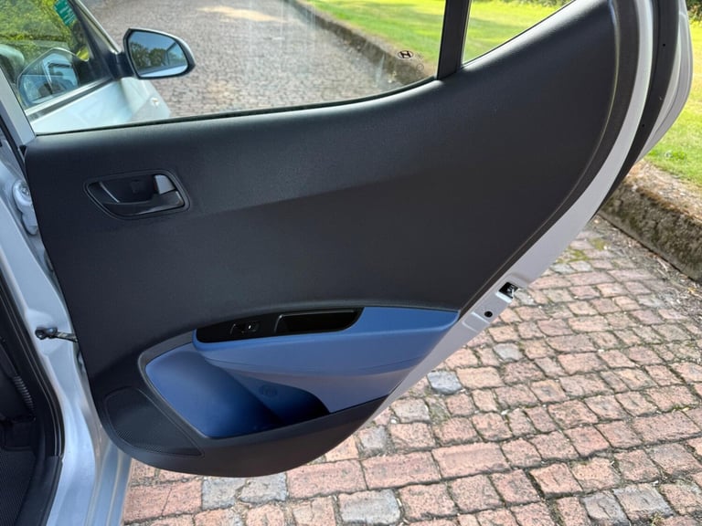 2014 Hyundai i10 1.0 SE Euro 5 5dr HATCHBACK Petrol Manual