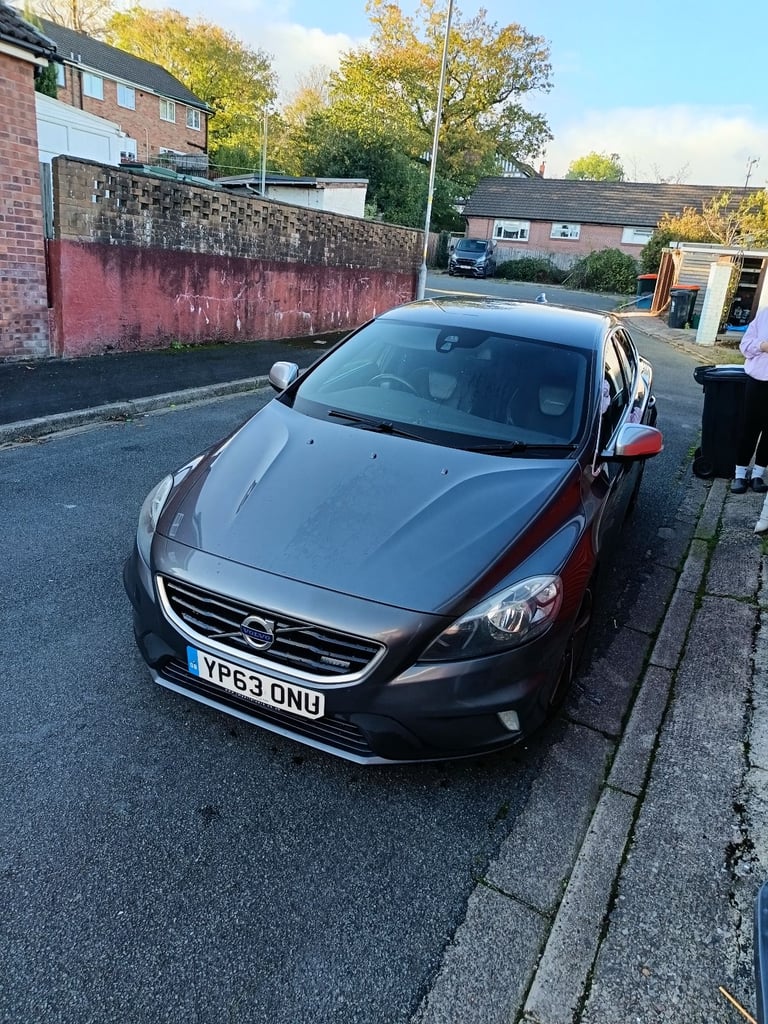 Volvo, V40, Hatchback, 2013, Manual, 1560 (cc), 5 doors