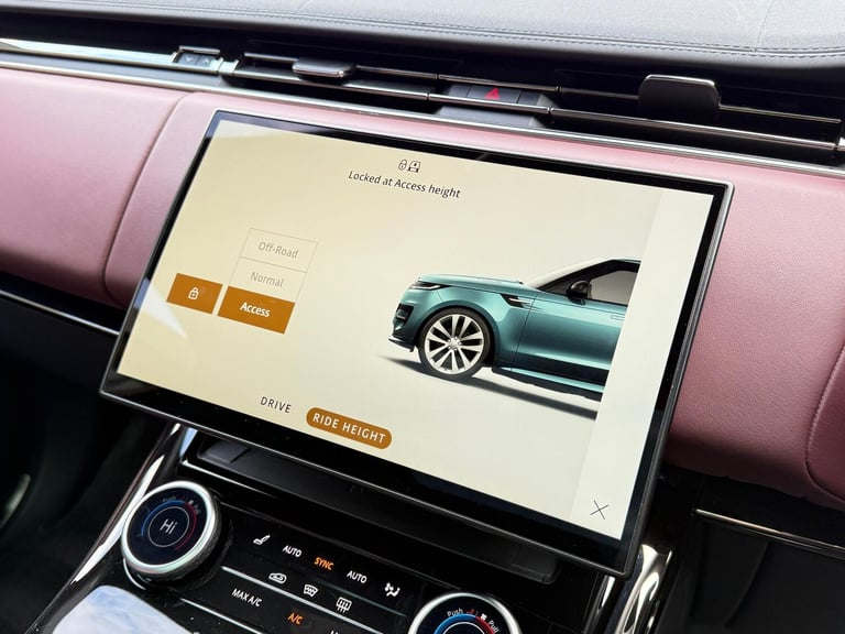 2023 Land Rover Range Rover Sport 3.0 D300 MHEV Dynamic SE SUV 5dr Diesel Auto 4WD Euro 6 (s/s) (...