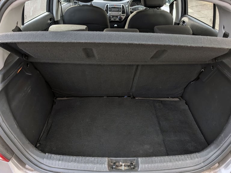 Hyundai, I20, Hatchback, 2013, Manual, 1248 (cc), 5 doors