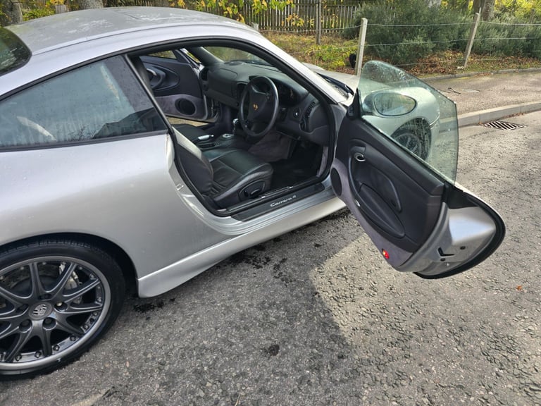 Porsche, 911, 3.4 996 Carrera 4 Tiptronic AWD, 3387 (cc), 2 doors- Factory Fitted Aero Kit 