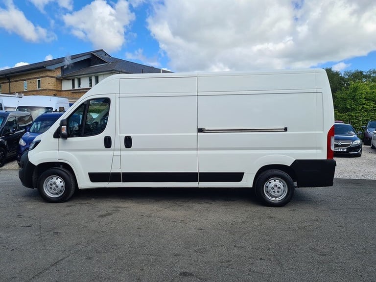 2021 Peugeot Boxer BlueHDi 335 Professional L3H2 Euro 6 140ps Panel Van Diesel Manual