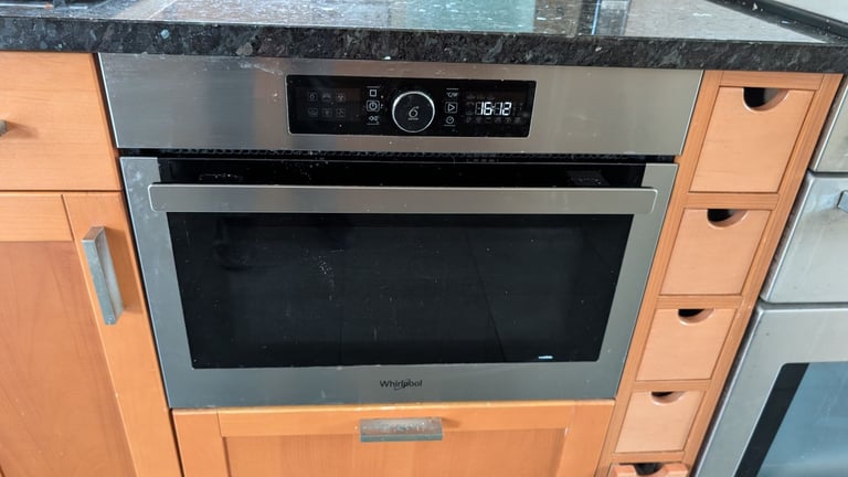 Whirlpool Built-In Microwave/Fan Combi Oven - Stainless Steel (AMW9615/IXUK)