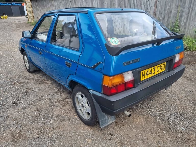 1990 SKODA FAVORIT 1.3 petrol manual.