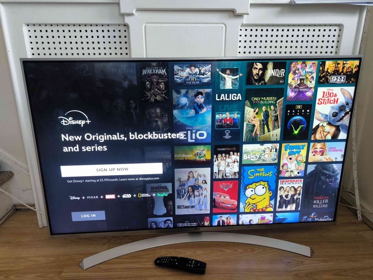LG 49" Smart 3D 4K Ultra HD HDR WiFi