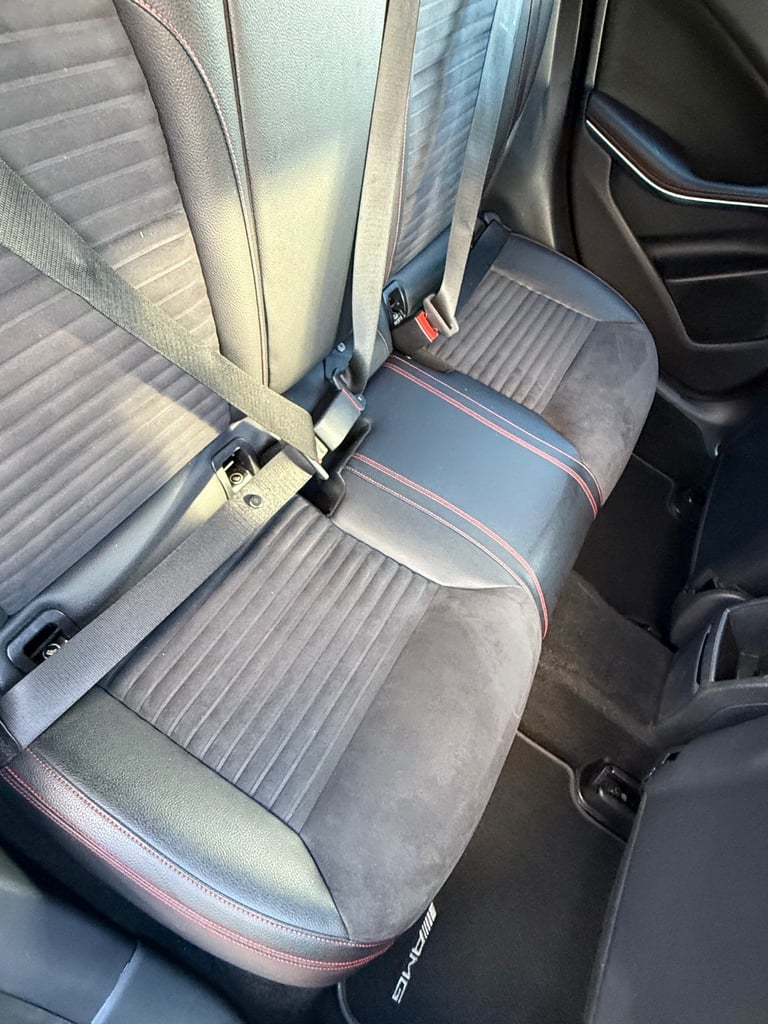 FULLY SERVICED £20 TAX ONE YEARS MOT HALF LEATHER