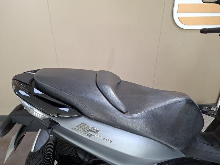 2015 Piaggio MP3 300 300 Yourban Sport LT