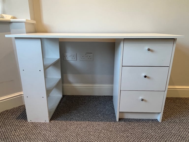 White Desk with Draws and Shelves (Argos Malibu Desk)