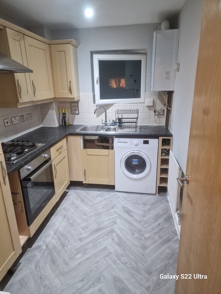 3 Bedroom Flat in Hatfield near Gallaria 