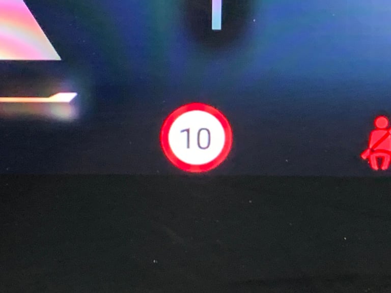 2024 BMW iX2 30 66.5kWh M Sport SUV 5dr Electric Auto xDrive (11kW Charger) (313 ps) - D Suv Elec...