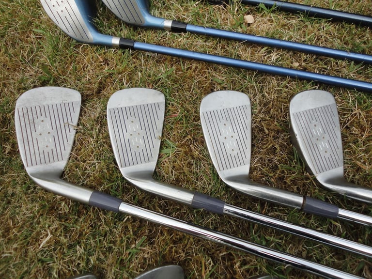 Ladies / teenagers mizuno Miz Novel golf club set in mizuno bag 12 clubs