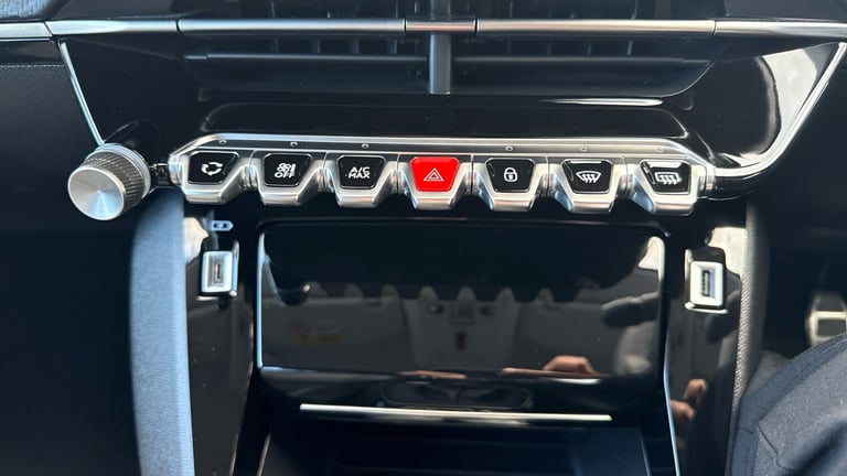 2023 Peugeot 208 1.2 PureTech 100 Allure Premium + 5dr Petrol Hatchback Hatchback Petrol Manual