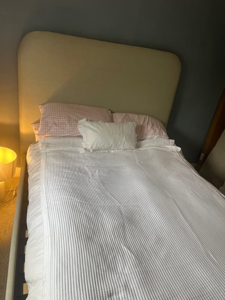 White company King size Melbury natural linen bed 