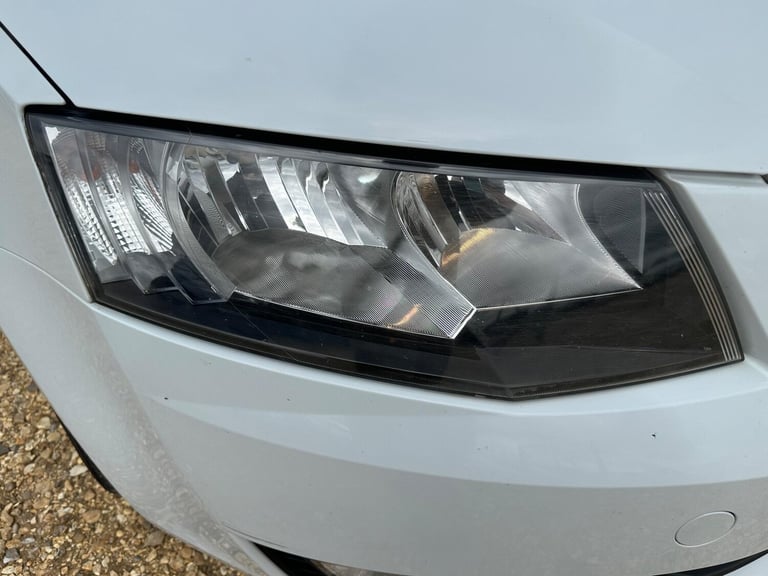 2014 Skoda Octavia 2.0 TDI Tour de France 4WD Euro 5 (s/s) 5dr ESTATE Diesel Manual