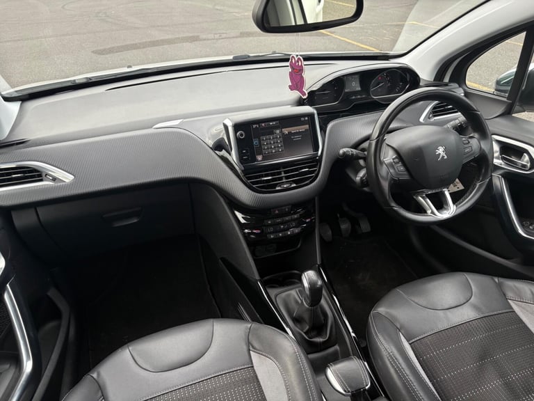 2015 Peugeot 2008 1.2 VTi PureTech Allure Euro 5 5dr HATCHBACK Petrol Manual