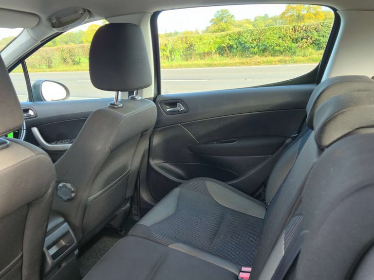 2012 Peugeot 308 1.6 308 Active HDi 5dr Hatchback Diesel Manual