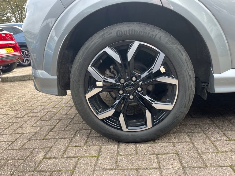 2023 Ford Puma 1.0 EcoBoost Hybrid mHEV 155 ST-Line X 5dr Hatchback Petrol Manual