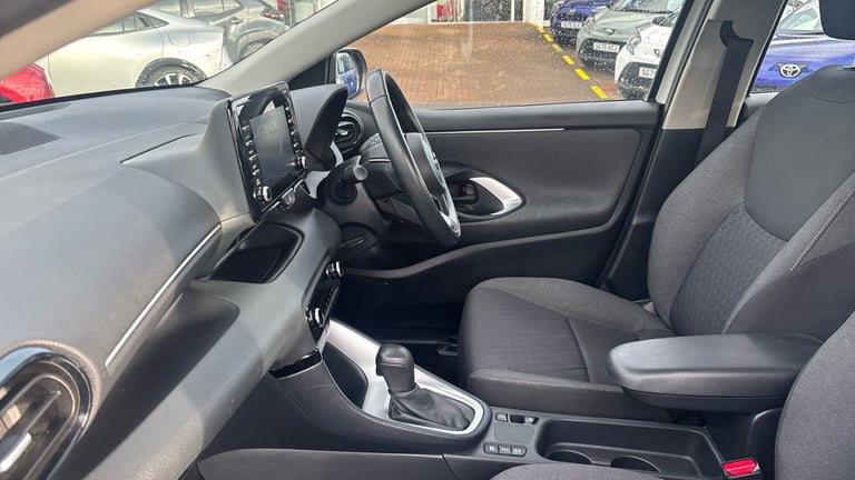 2022 Toyota Yaris 1.5 Hybrid Icon 5dr CVT Hybrid Hatchback Hatchback Hybrid Automatic