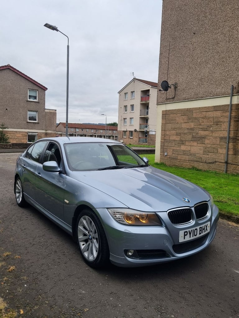 BMW, 3 AUTOMATIC 2010, Semi-Auto, 1995 (cc), 4 doors